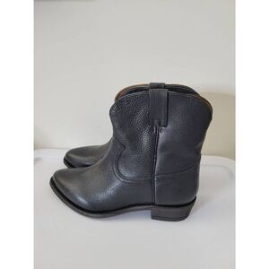 Frye Billy Short 9.5B NWOB $298